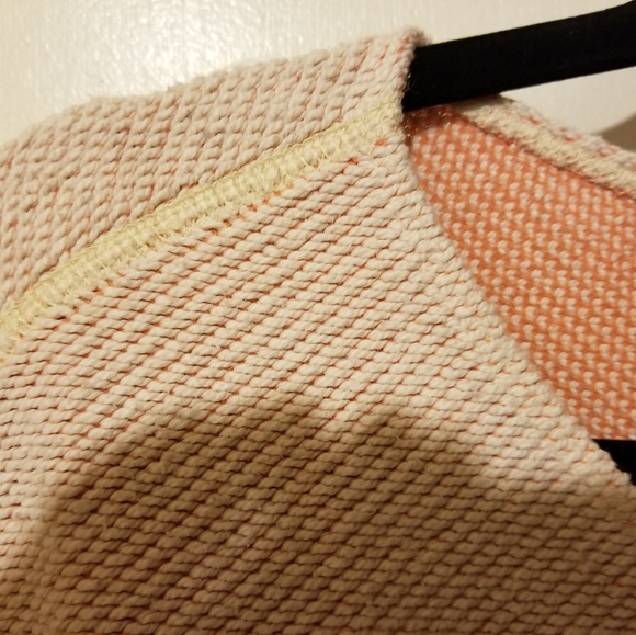 Reversible Cropped Sweater M/L - Picture 9 of 14